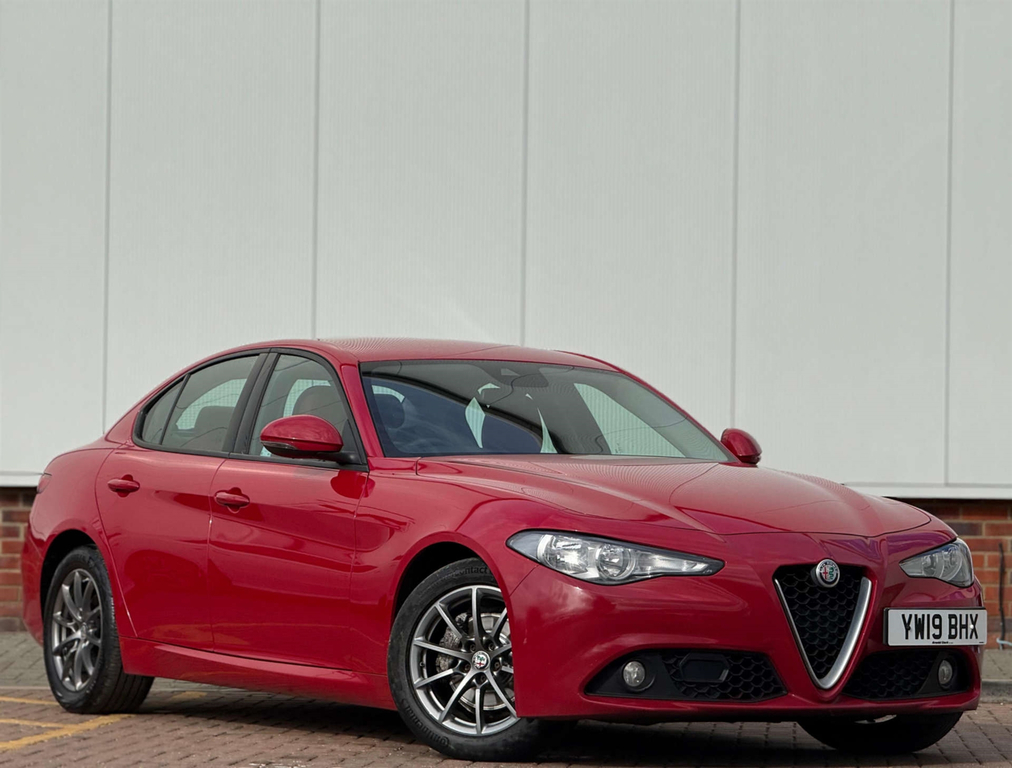 Alfa Romeo Giulia Super Td Red #4