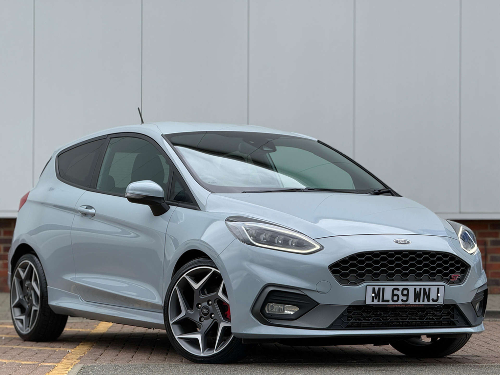 Ford Fiesta St-2 T ML69WNJ Silver #5