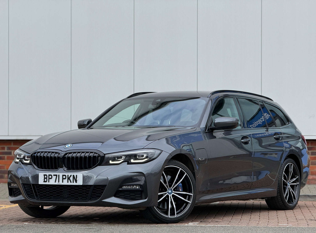 BMW 3 Series M Sport BP71PKN #3