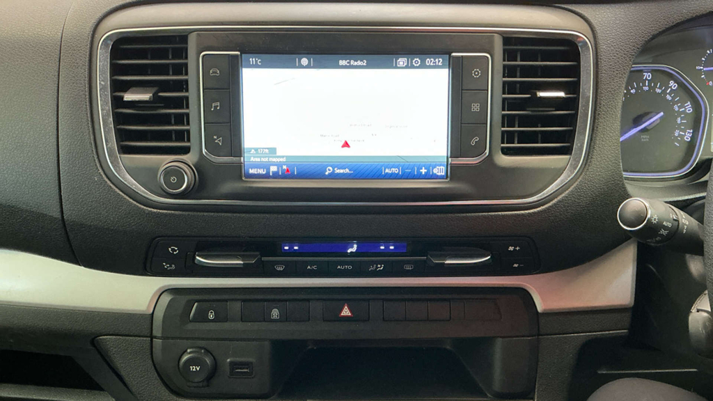 Toyota Verso D-4d L1 Shuttle 120 Grey #17