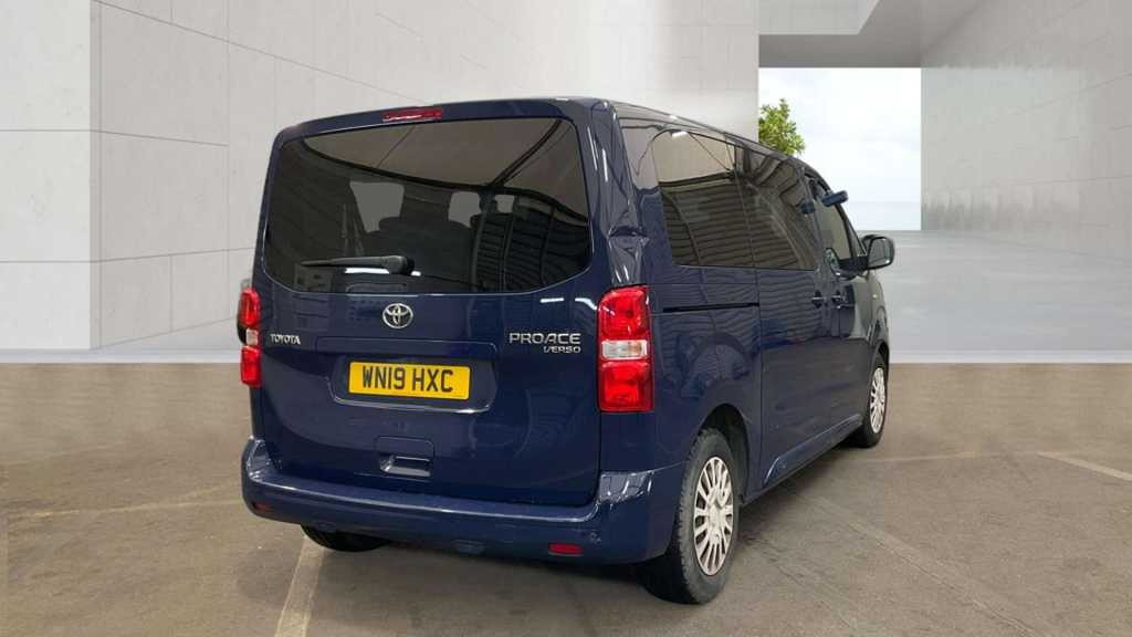 Toyota Verso D-4d L1 Shuttle 120 Grey #10