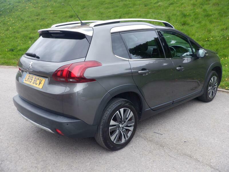 Peugeot 2008 1.2 Puretech Allure Premium Euro 6 Ss LR19BCV Grey #5
