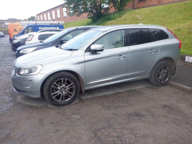 Volvo XC60 2.4 D4 Se Lux Nav Awd Euro 6 Ss YC16WFB Silver #2