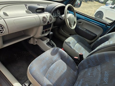 Renault Kangoo Kangoo Expression Blue #25