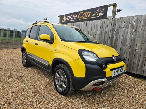 Fiat Panda Multijet Cross Yellow