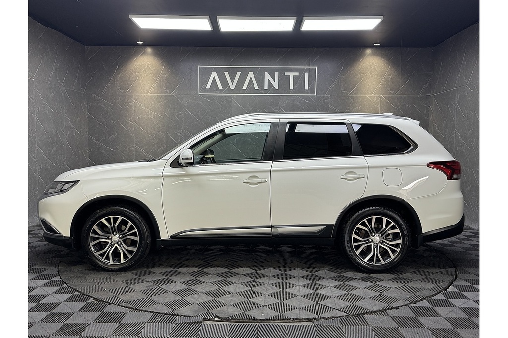 Mitsubishi Outlander Di-d 4 U5288 Ulez White #4