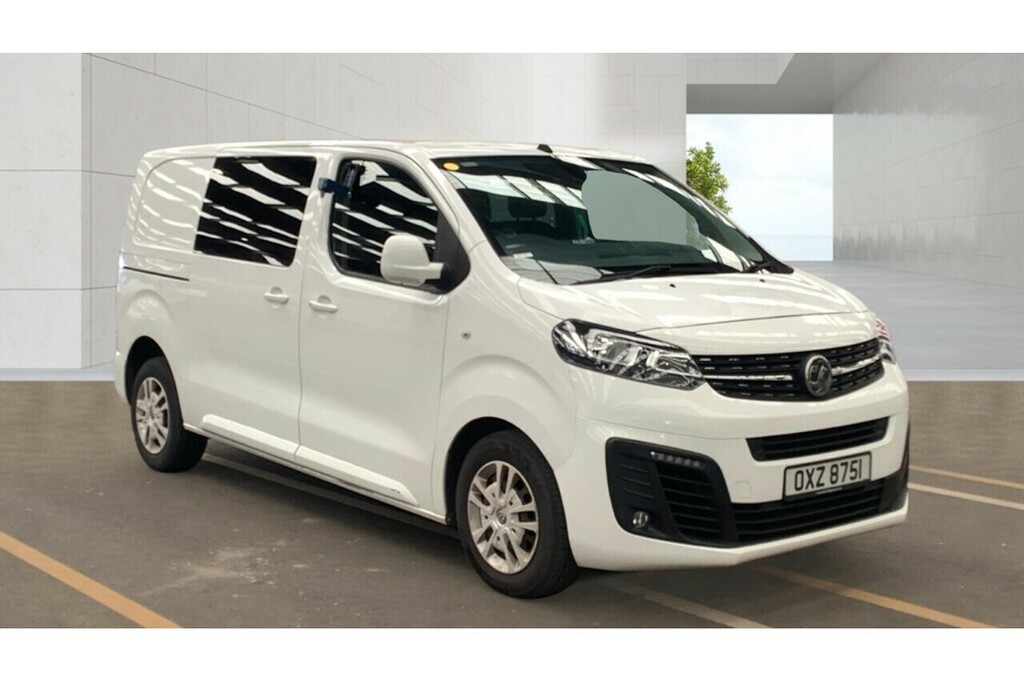 Vauxhall Vivaro Turbo D 3100 Sportive U5292 Ulez White