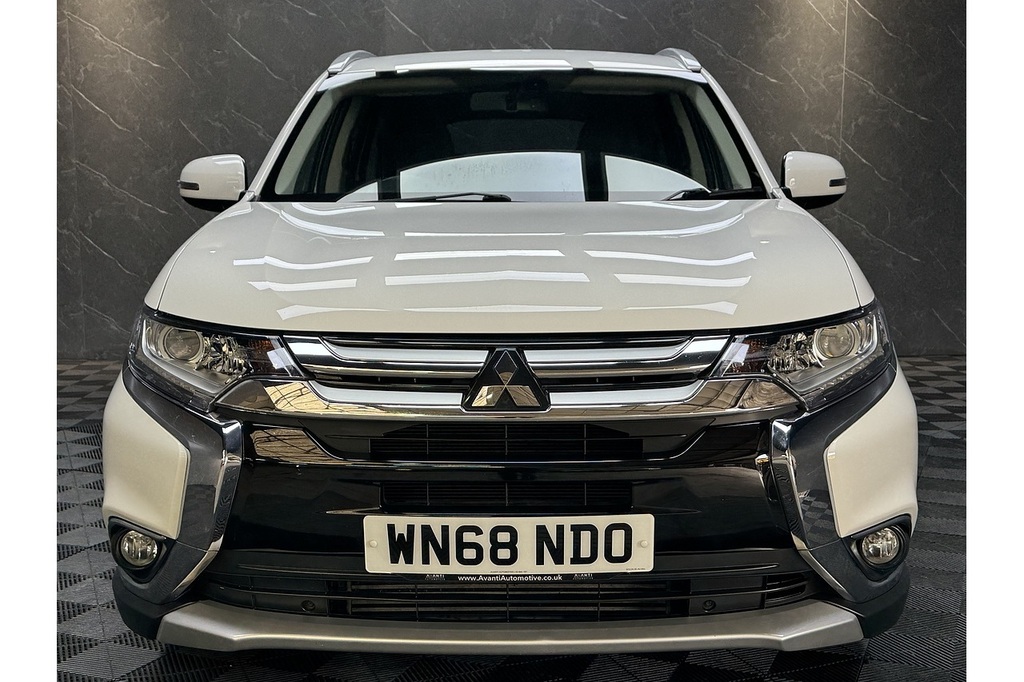 Mitsubishi Outlander Di-d Juro U5298 Ulez White #2