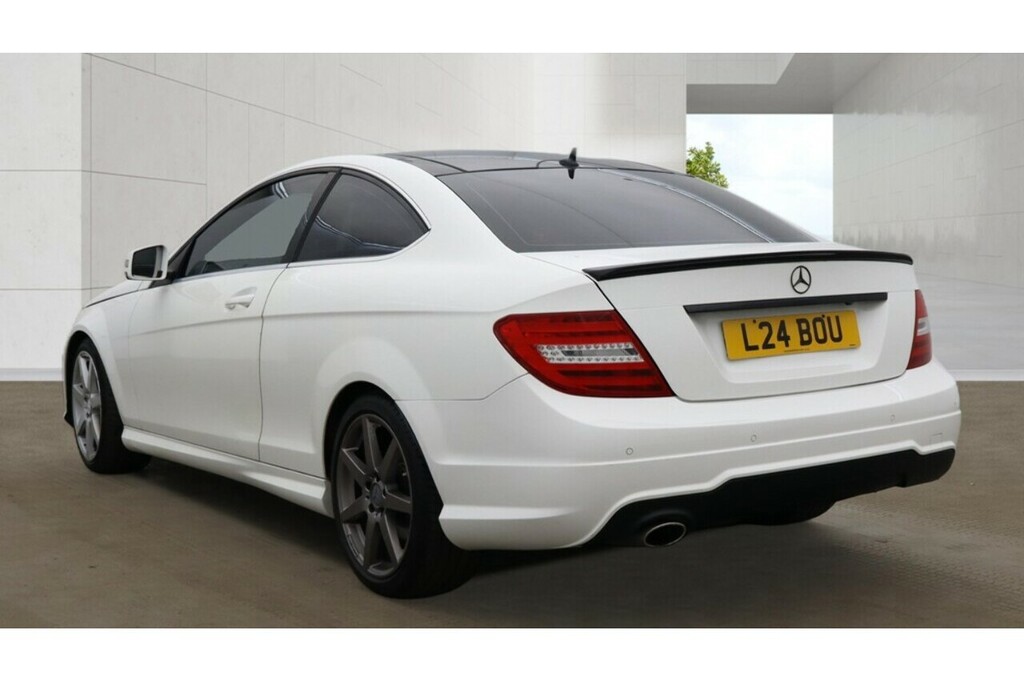 Mercedes-Benz C Class C250 Cdi Amg Sport Edition U5328 L24BOU White #3