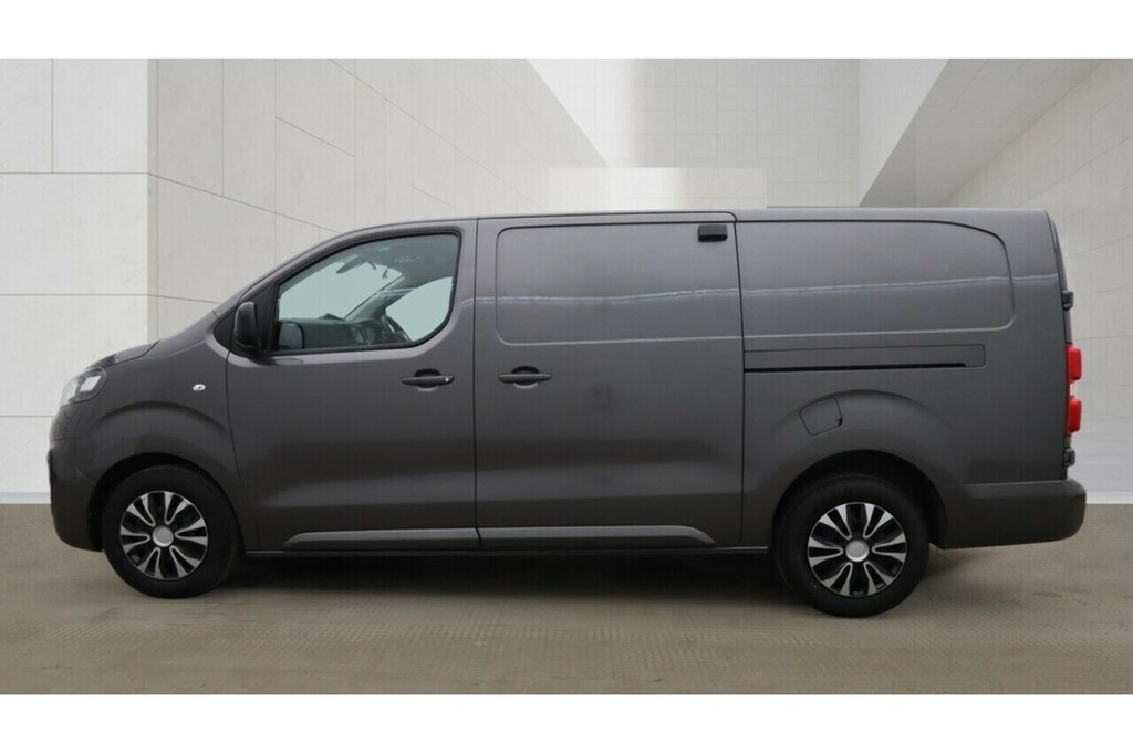 Vauxhall Vivaro Turbo D 3100 Sportive U5336 Ulez PK22JYE Grey #2