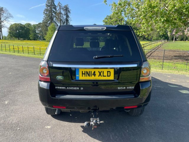 Land Rover Freelander 2 2014 2.2 Sd4 Hse Suv Commandshift 4Wd E Black #4