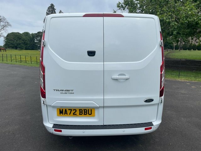 Ford Transit Custom 2022 2.0 300 Ecoblue Limited Crew Van Double Cab 5 MA72BBU White #4