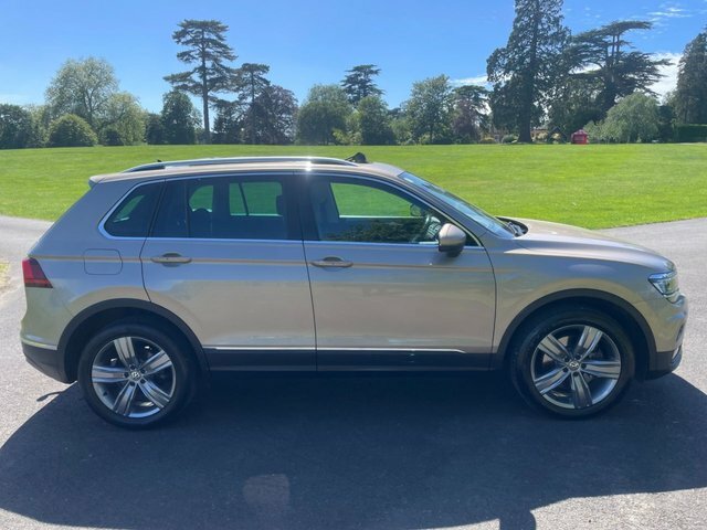 Volkswagen Tiguan 2019 2.0 Tdi Sel Suv Dsg 4Motion Euro 6 HG68UOJ Beige #5