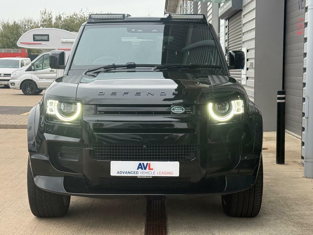 Land Rover Defender 90 Land Rover Defender 90 AE74PWU Black #3