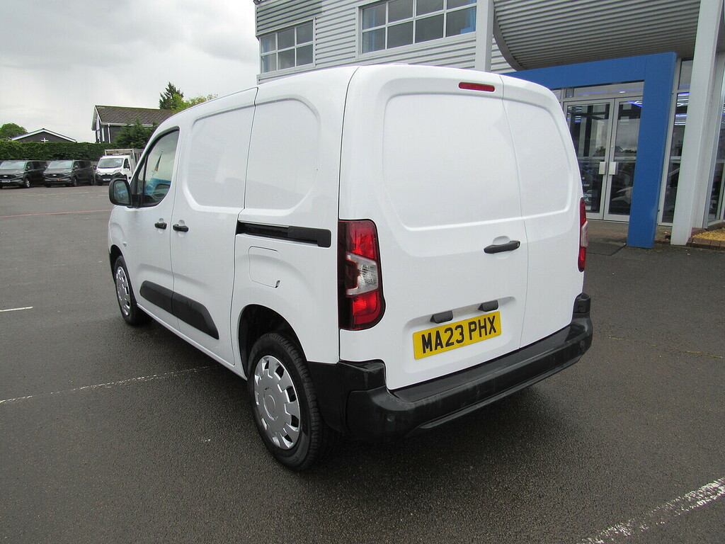 Peugeot Partner Bluehdi 1000 Professional Premium Euro 6 3 Seats MA23PHX White #3