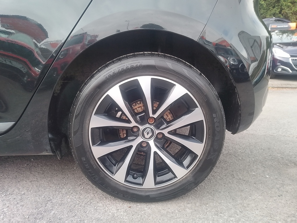 Renault Clio Tce Iconic Black