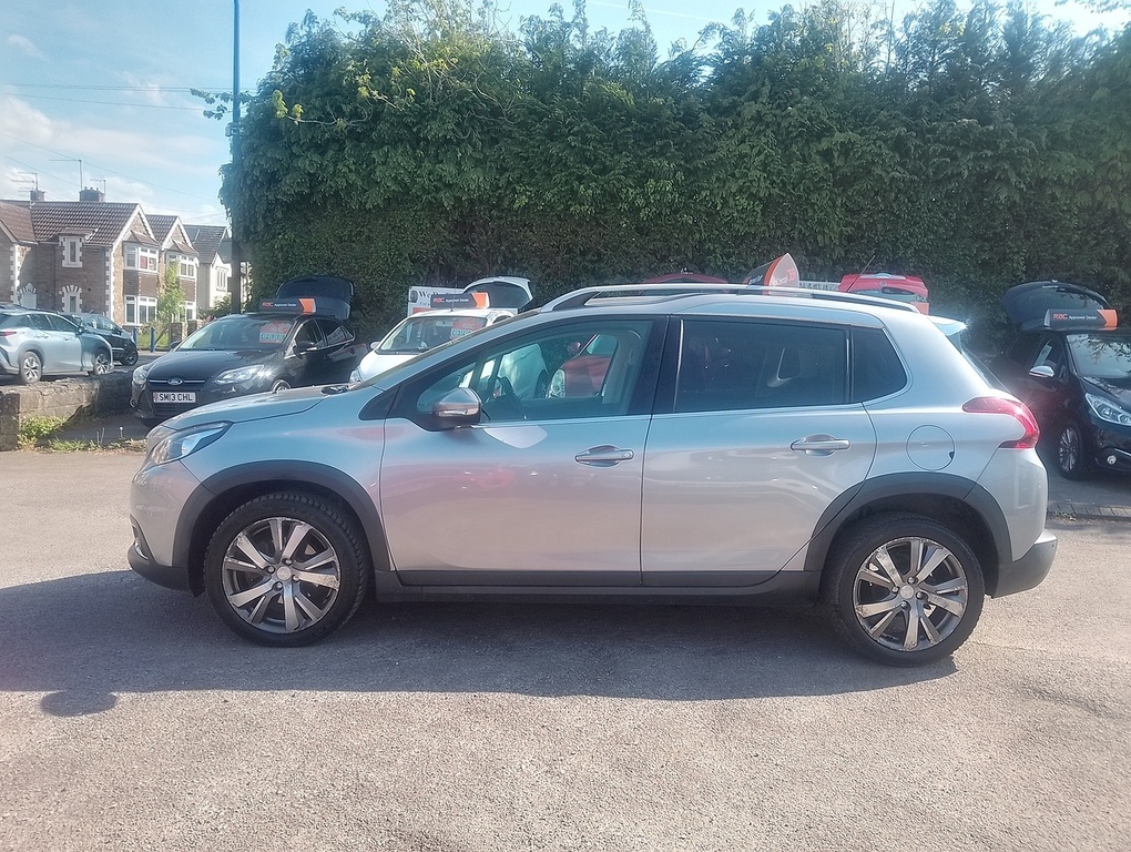 Peugeot 2008 Puretech Allure SG19UMW Grey #2