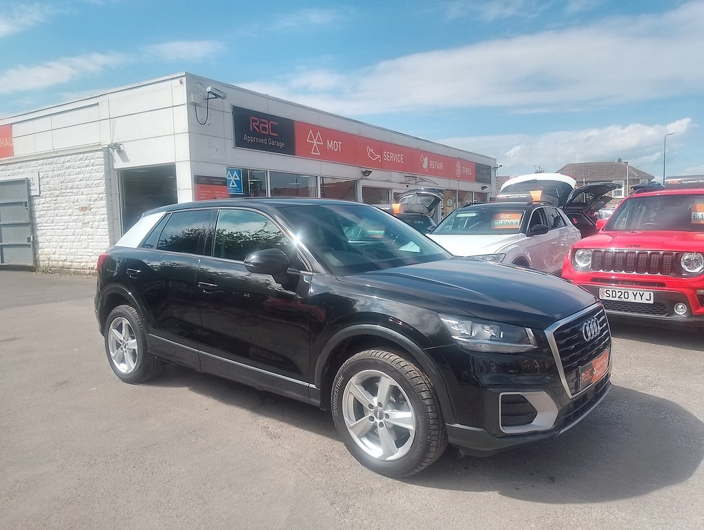 Audi Q2 Tdi Sport Black