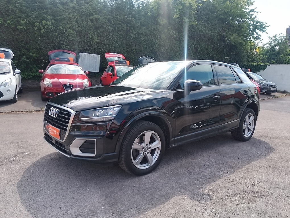 Audi Q2 Tdi Sport KO18BCF Black #6