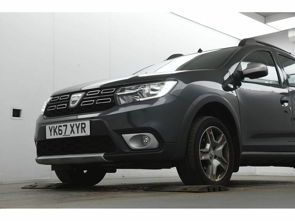 Dacia Sandero Stepway Tce Laureate YK67XYR Grey #5