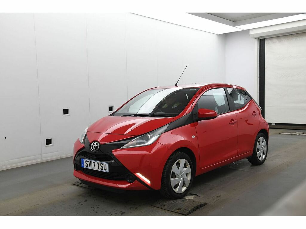 Toyota Aygo Vvt-i X-play Red