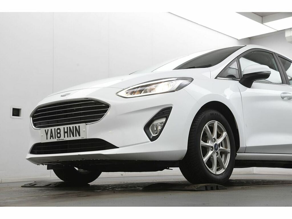 Ford Fiesta Ti-vct Zetec YA18HNN White #2