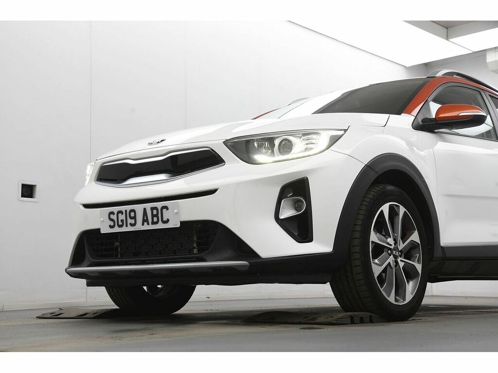 Kia Stonic T-gdi Mixx  White #5
