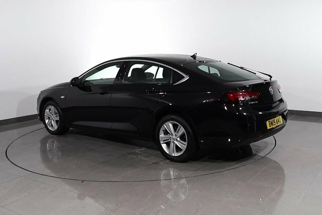 Vauxhall Insignia 1.6 Turbo D Ecotec Tech Line Nav Grand Sport D BW19AMU Black #2