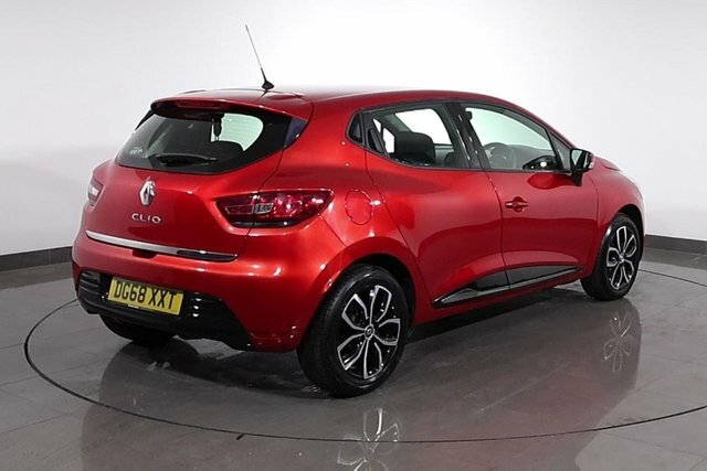 Renault Clio 0.9 Tce Play Hatchback Euro 6 S DG68XXT Red #2