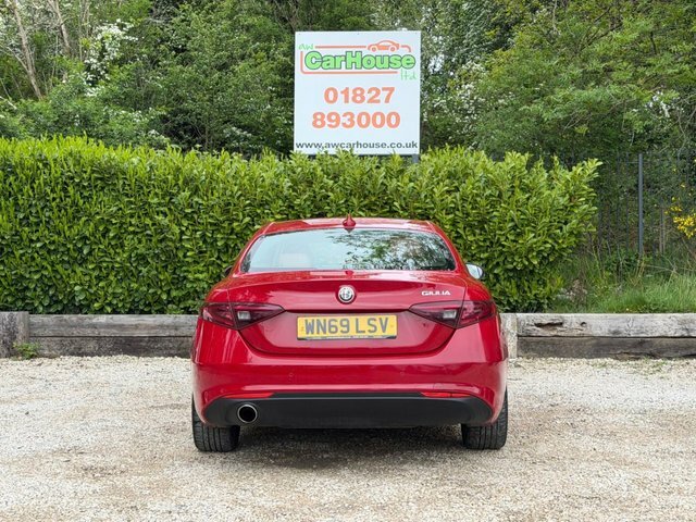 Alfa Romeo Giulia 2.0T Super Saloon Red #6