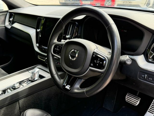 Volvo XC60 2.0H T8 Twin Engine HK68WCL Blue #4