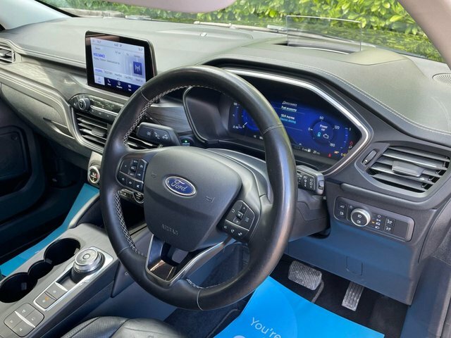 Ford Kuga 2.5 Duratec 14.4Kwh Vignale BJ22KXG Black #4