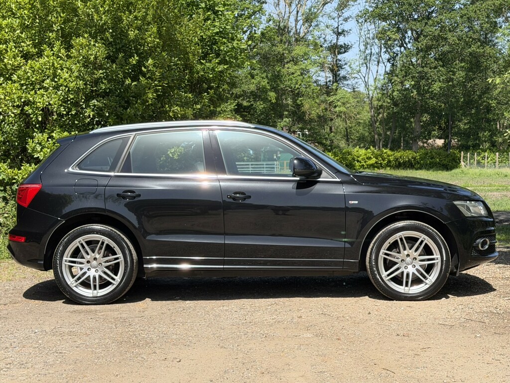 Audi Q5 2.0 Tdi S Line Black #6