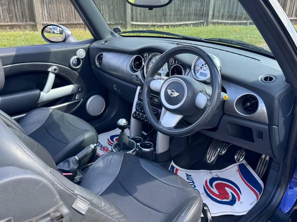 Mini Convertible Black #7
