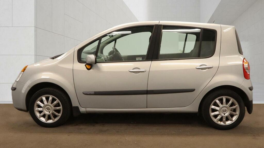 Renault Modus Hatchback 1.6 16V Dynamique 200505 Silver #6