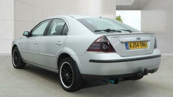 Ford Mondeo Ghia X Silver #3