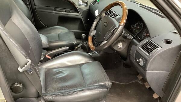 Ford Mondeo 1.8 LX Red #9