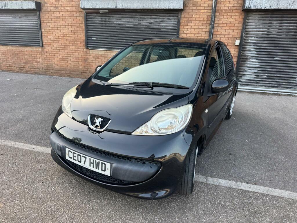 Peugeot 107 1.0 12V Urban Euro 4 Black #5