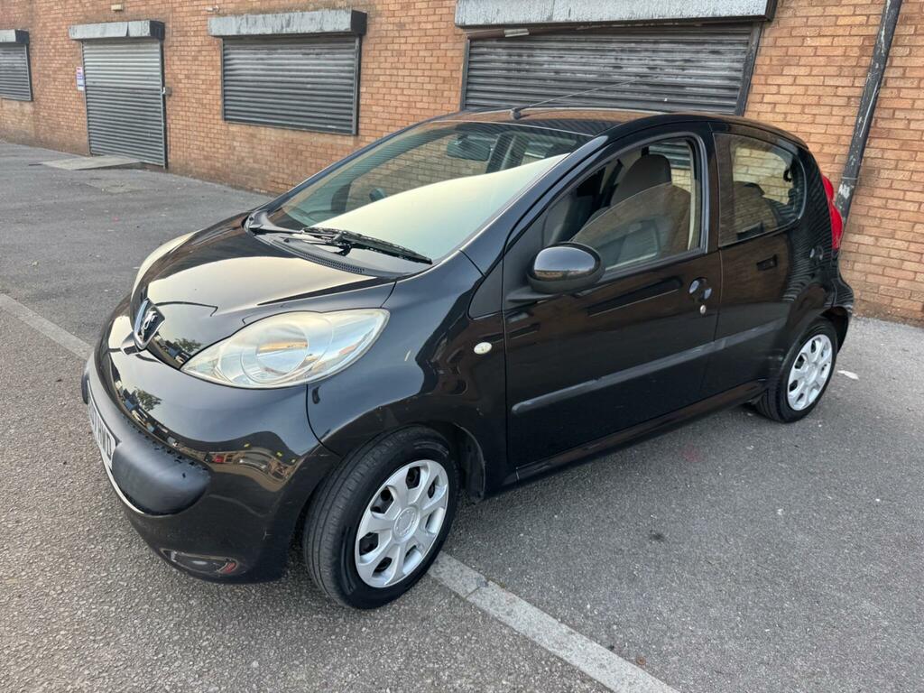 Peugeot 107 1.0 12V Urban Euro 4 Black #6