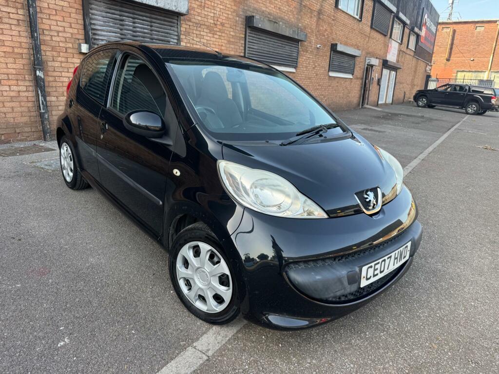Peugeot 107 1.0 12V Urban Euro 4 Black