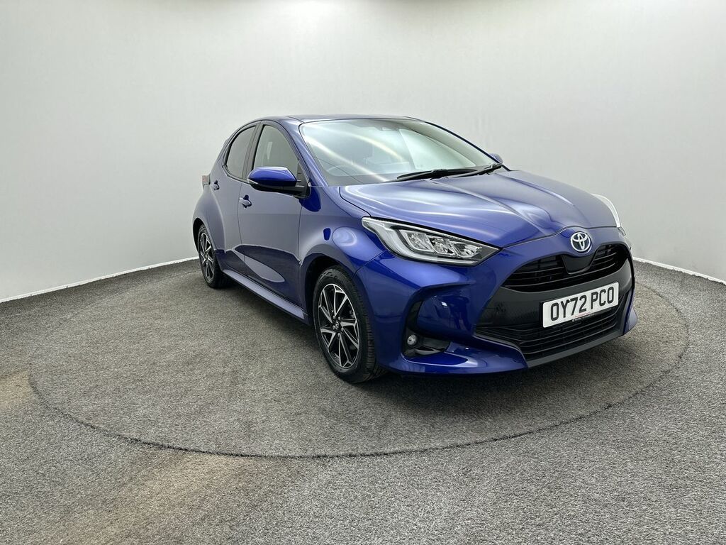 Toyota Yaris 1.5 Hybrid Design Cvt OY72PCO #2