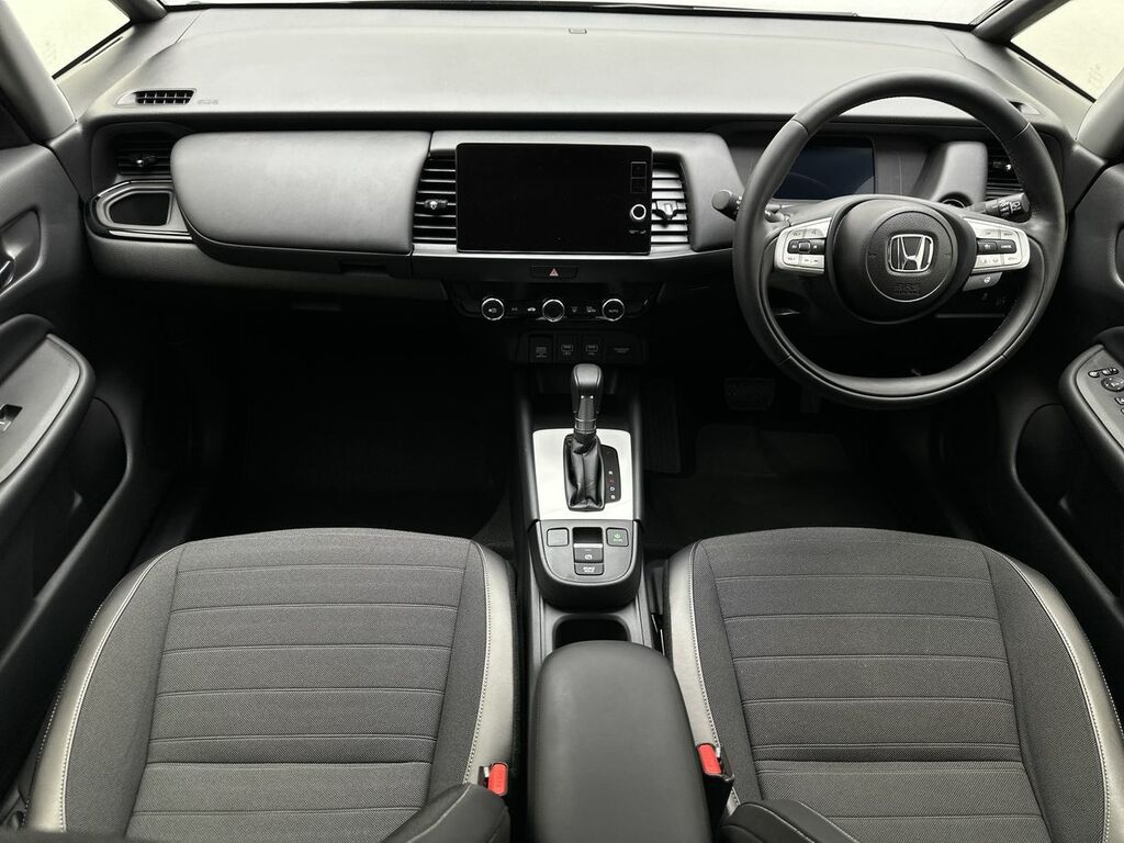 Honda Jazz 1.5 I-mmd Hybrid Crosstar Advance Ecvt FX73UXD Black #5