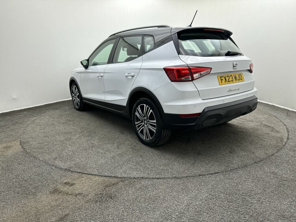 Seat Arona 1.0 Tsi 110 Se Technology Dsg FX23WJO White #6