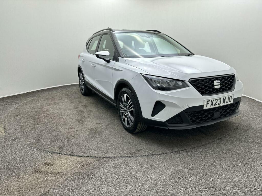 Seat Arona 1.0 Tsi 110 Se Technology Dsg FX23WJO White #2