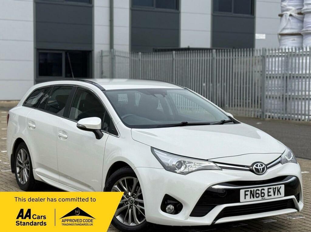 Toyota Avensis Estate 1.6 D-4d Business Edition Touring Sports Eu White
