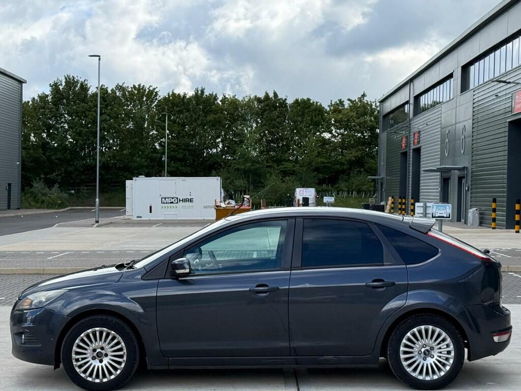 Ford Focus Hatchback 1.6 Titanium 200808 OW08KAE Grey #4