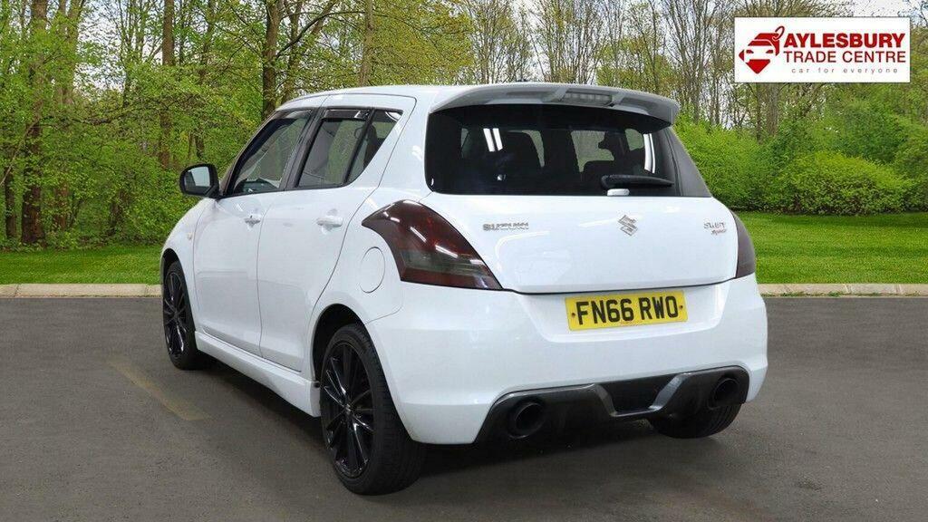 Suzuki Swift Hatchback 1.6 Sport Euro 6 Snav 201666 White #3