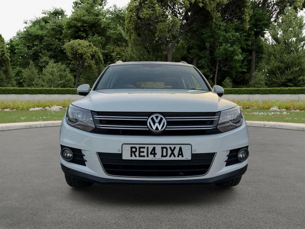 Volkswagen Tiguan 2.0 Tdi Bluemotion Tech Match 2Wd Euro 5 Ss RE14DXA White #3