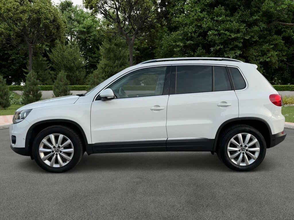 Volkswagen Tiguan 2.0 Tdi Bluemotion Tech Match 2Wd Euro 5 Ss RE14DXA White #6