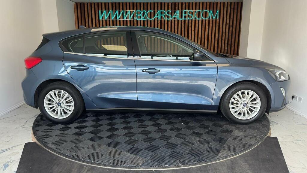 Ford Focus Hatchback 1.0T Ecoboost Titanium Euro 6 Ss DG70XCZ Blue #6
